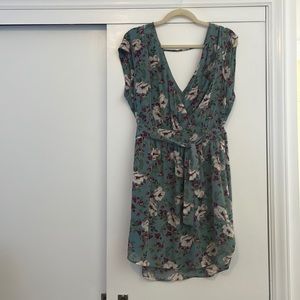NEW DR2 Floral V-Neck Dress XL